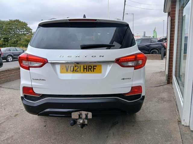SsangYong Rexton 2.2D Ice Suv T-tronic 4Wd Euro 6 181 P White #4