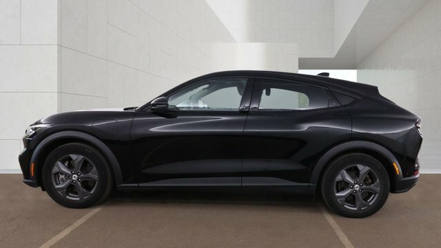 Ford Mustang Mach-E Extended Range 91Kwh Suv 2 Black #3