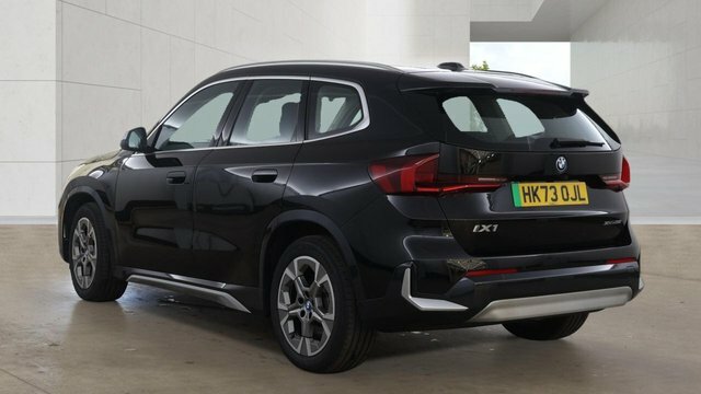 BMW iX1 30 66.5Kwh Xline Suv Xdrive 11K Black #2