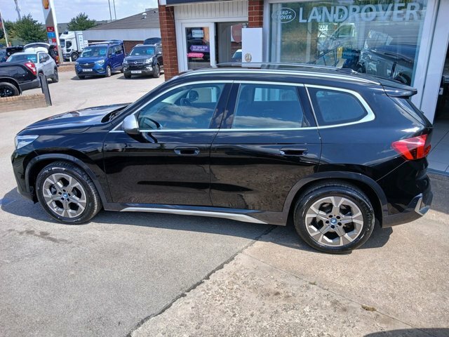 BMW iX1 30 66.5Kwh Xline Suv Xdrive 11K Black #6