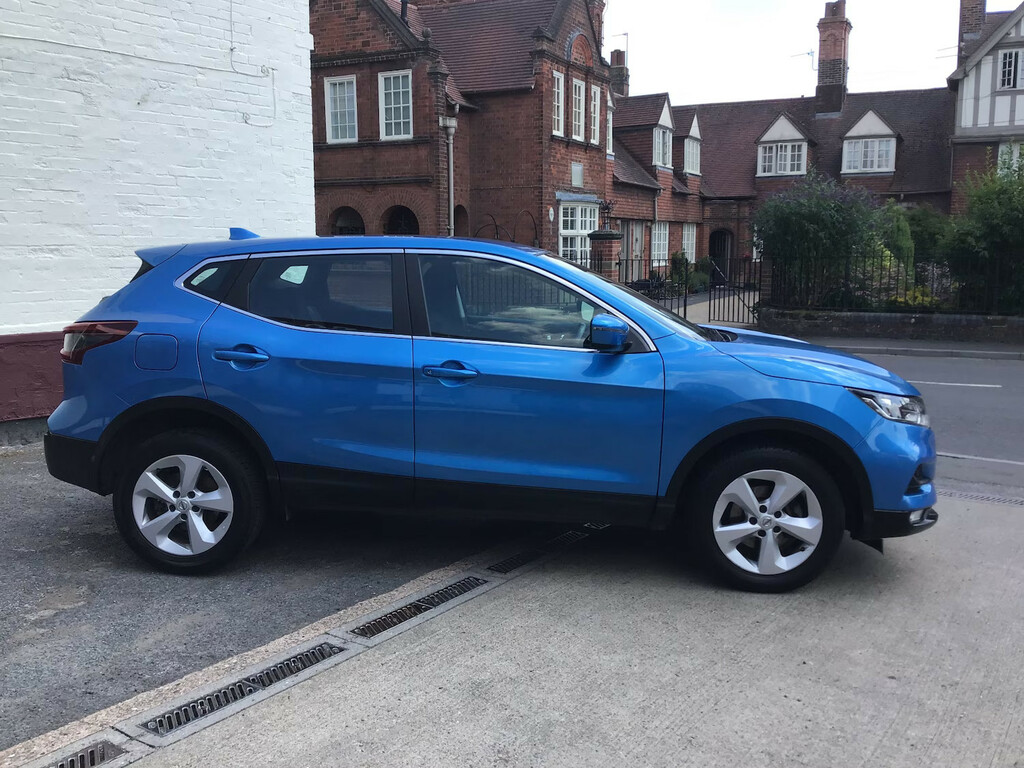 Nissan Qashqai 1.3 Dig-t 160 157 Acenta Premium Dct Hatchba Blue #2