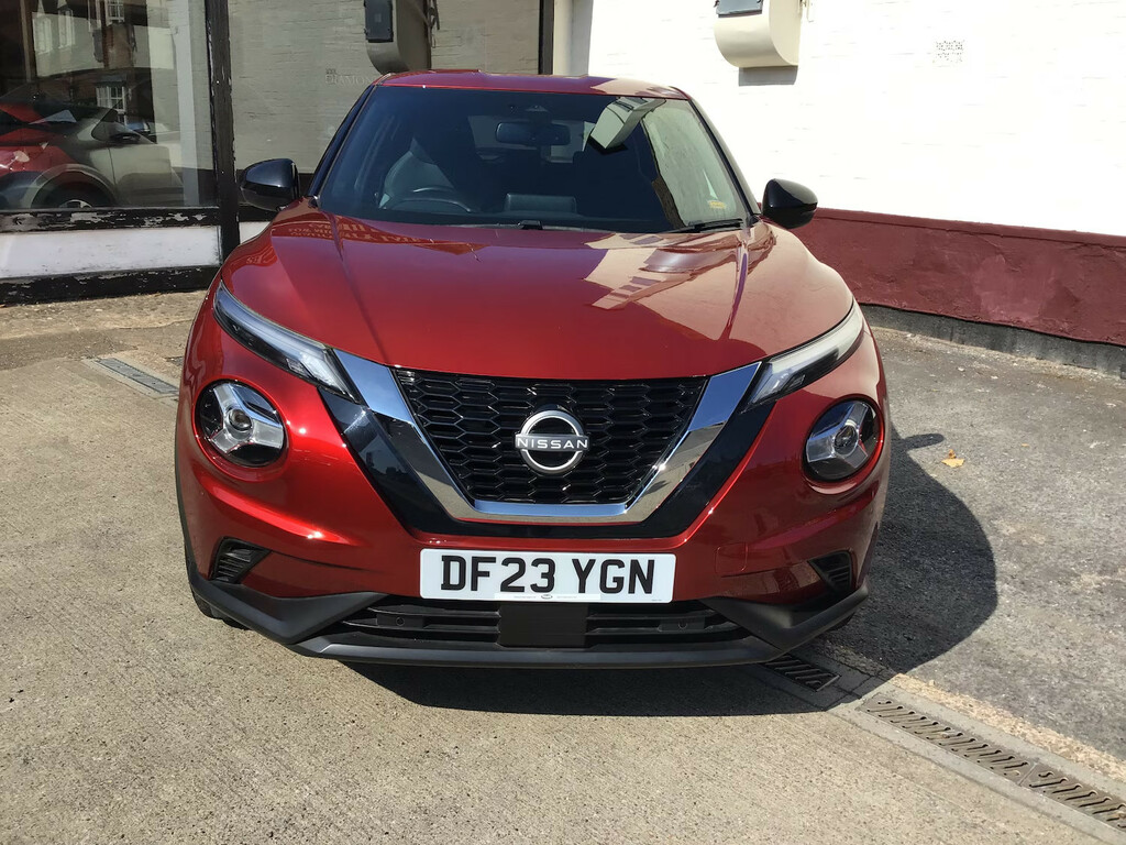 Nissan Juke 1.0 Dig-t 114 N-connecta Dct Hatchback Red #2