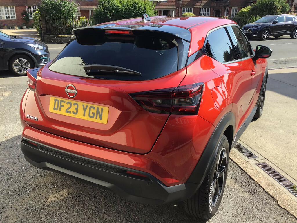 Nissan Juke 1.0 Dig-t 114 N-connecta Dct Hatchback Red #4