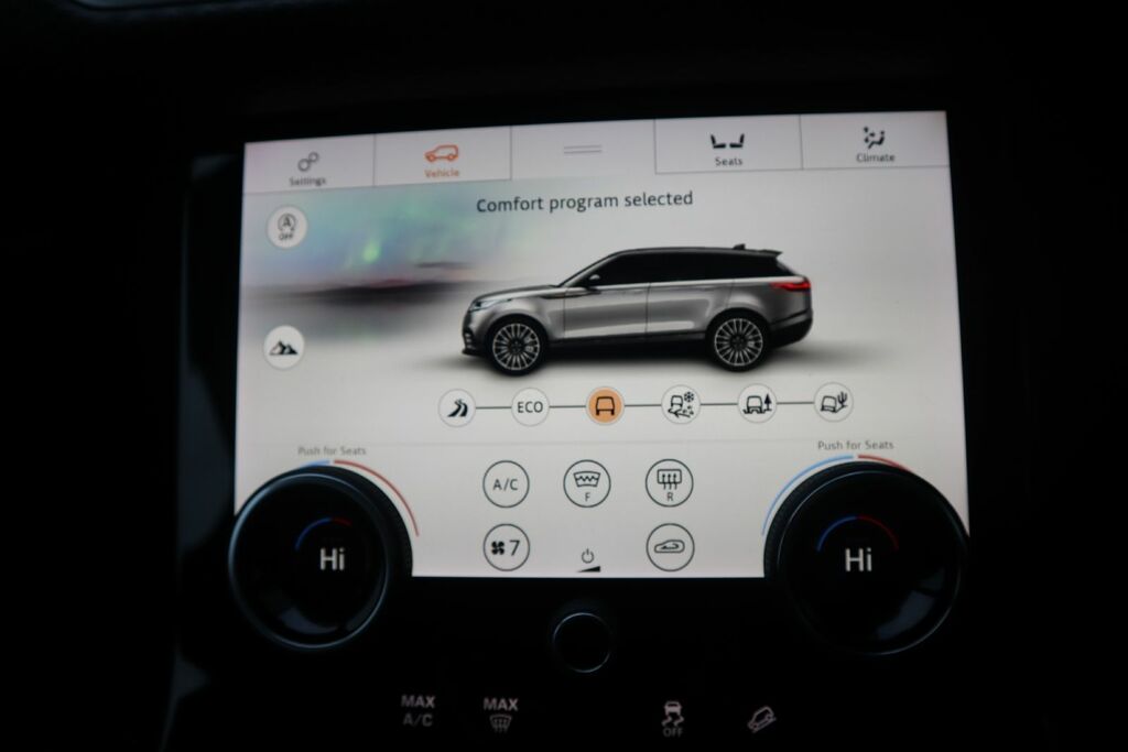 Land Rover Range Rover Velar Range Rover Velar Sv Dynamic Edition Grey #18