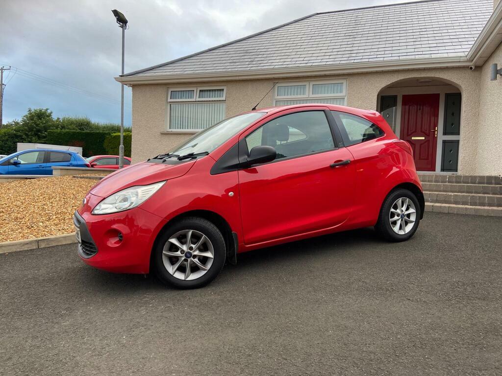 Ford KA 1.2 Studio Connect Euro 5 S S Red