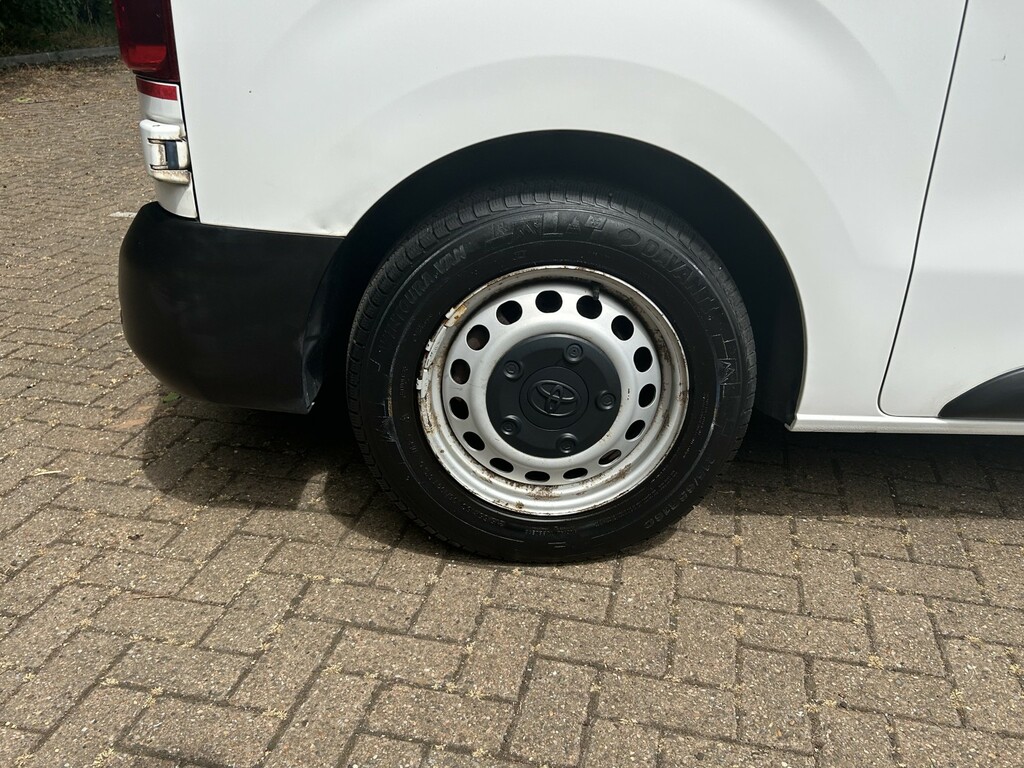 Toyota PROACE 1.6 L1 Comfort Tss 113 Bhp White #7