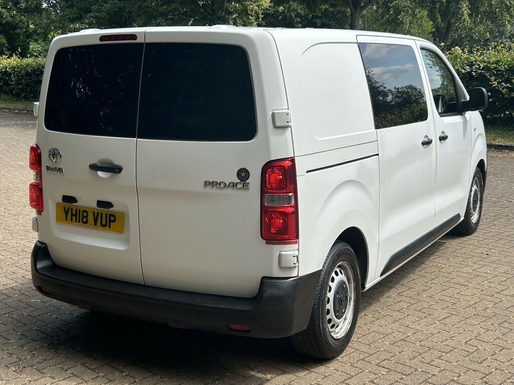 Toyota PROACE 1.6 L1 Comfort Tss 113 Bhp White #8