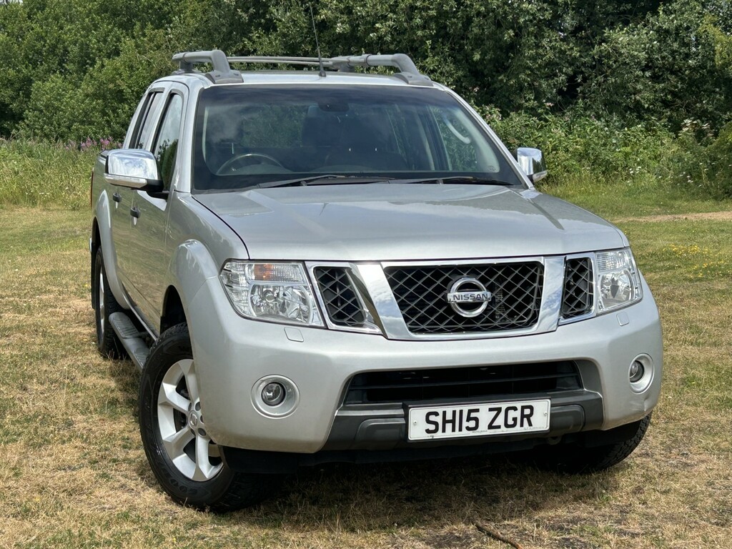 Nissan Navara 2.5 Dci Tekna Silver