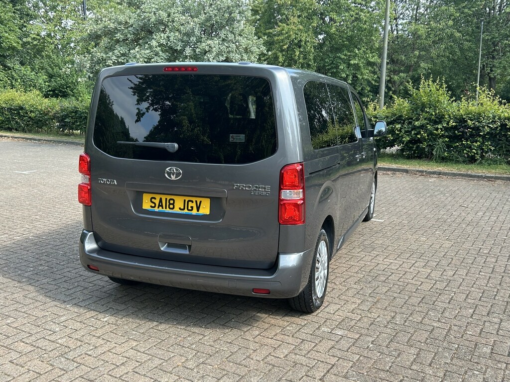Toyota Proace Verso 2.0D Shuttle Medium Grey #7