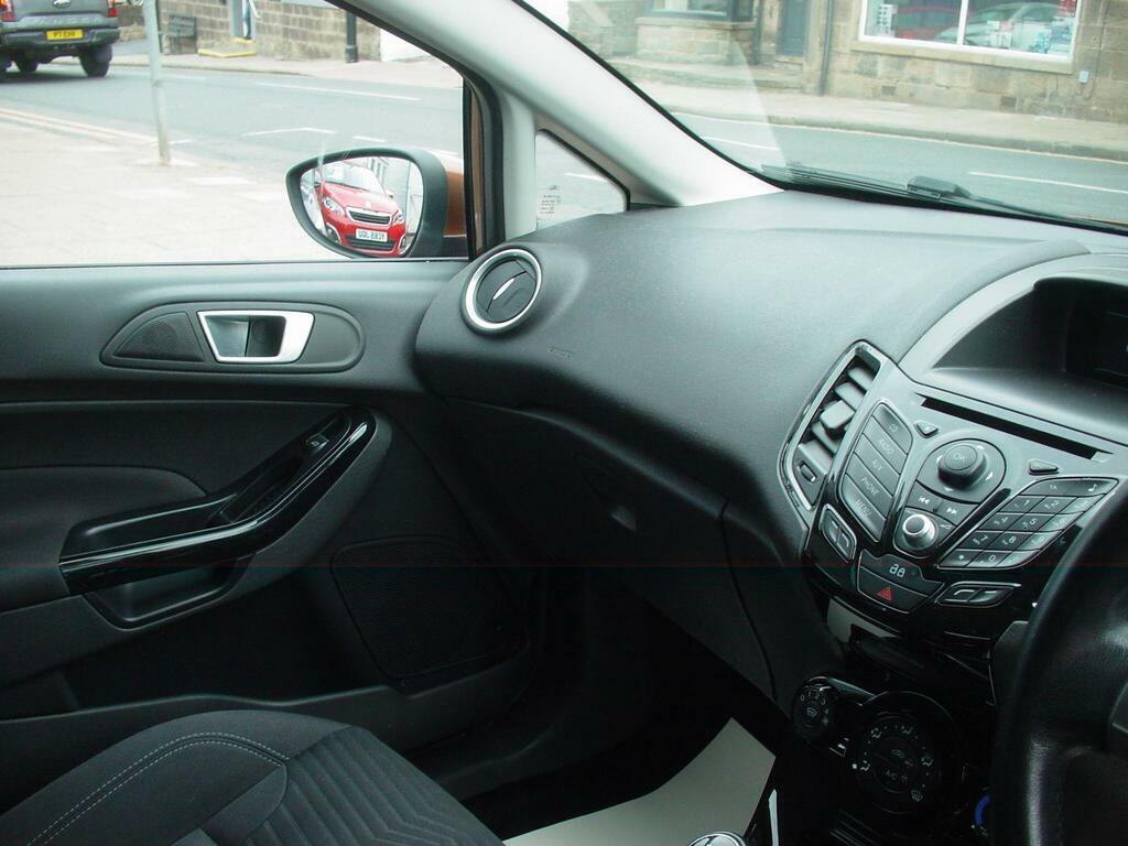 Ford Fiesta 1.6T Ecoboost St-3 Hatchback Eur Blue #25