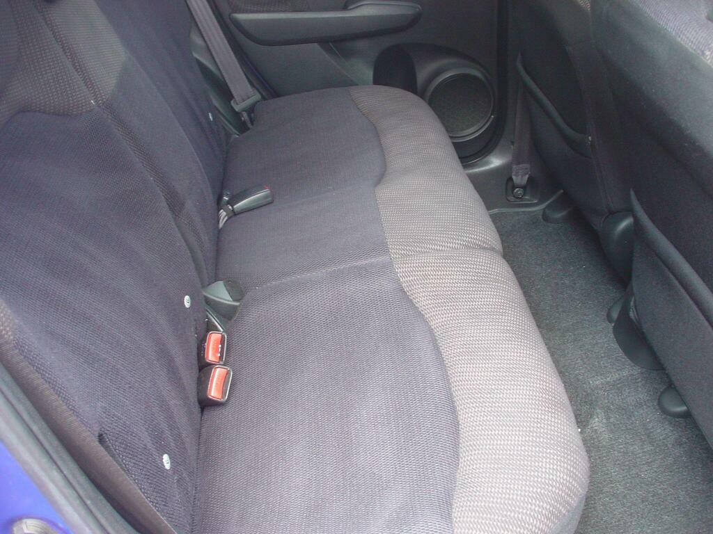 Honda Jazz 1.4 I-vtec Es Plus Silver #22