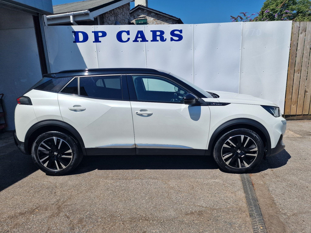 Peugeot 2008 1.2 Puretech Gt Line Euro 6 Ss White #3