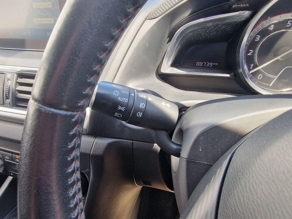 Mazda 3 2.0 Sport Nav Blue #21