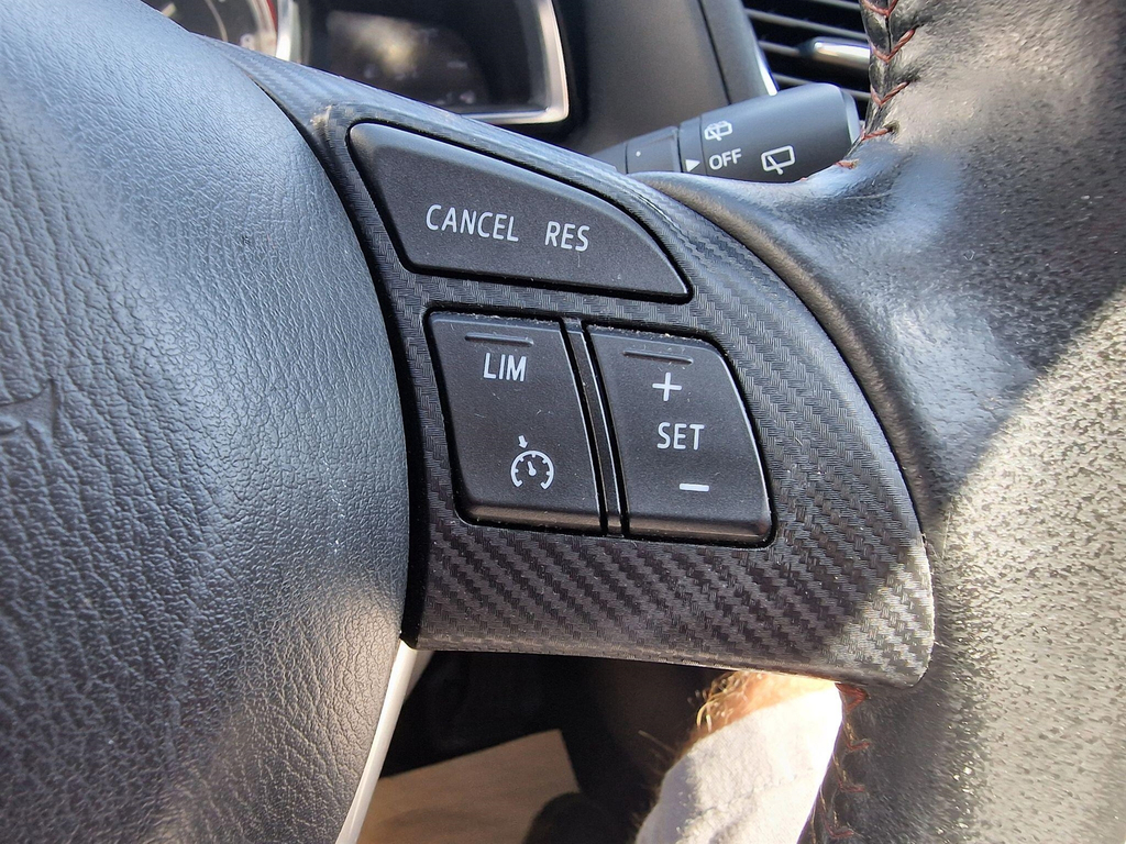 Mazda 3 2.0 Sport Nav Blue #20