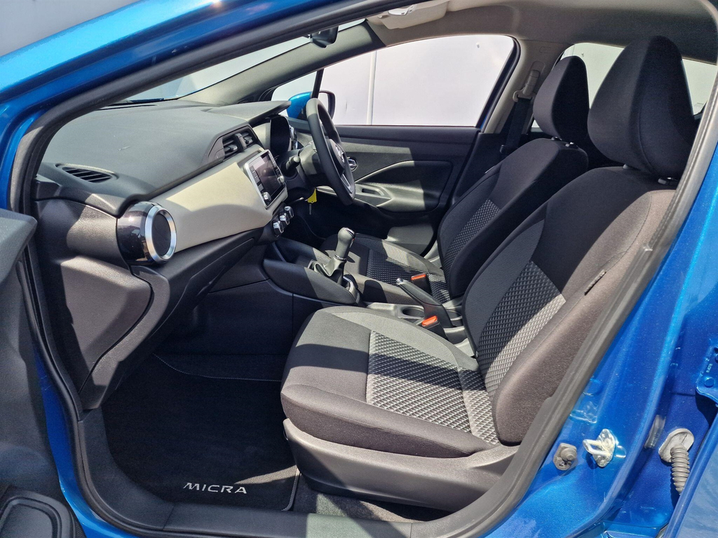 Nissan Micra Tekna Red #20