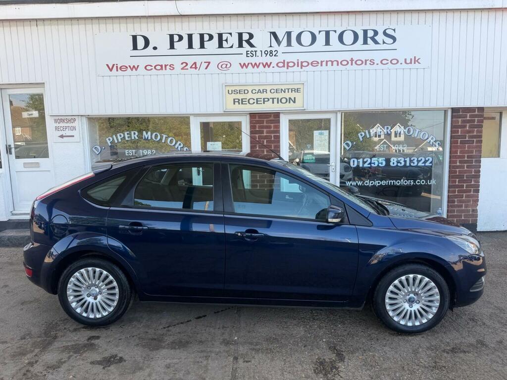 Ford Focus Hatchback 1.8 Titanium 201010 Blue #2