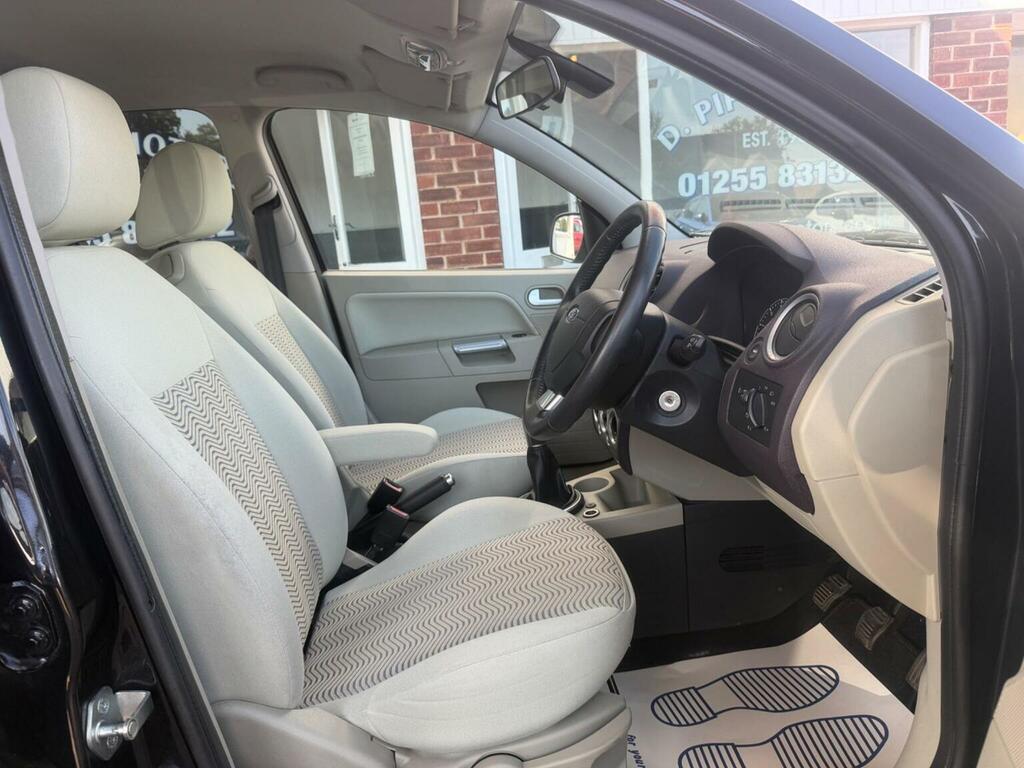 Ford Fusion Fusion Titanium Black #18