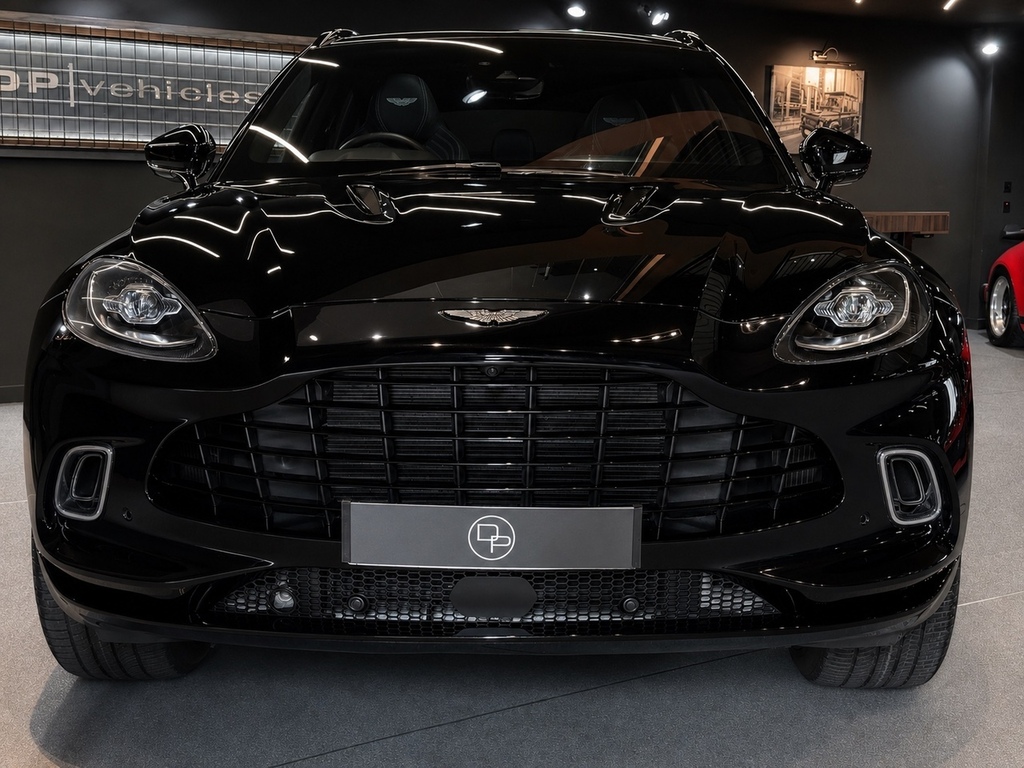 Aston Martin DBX V8 Black #3