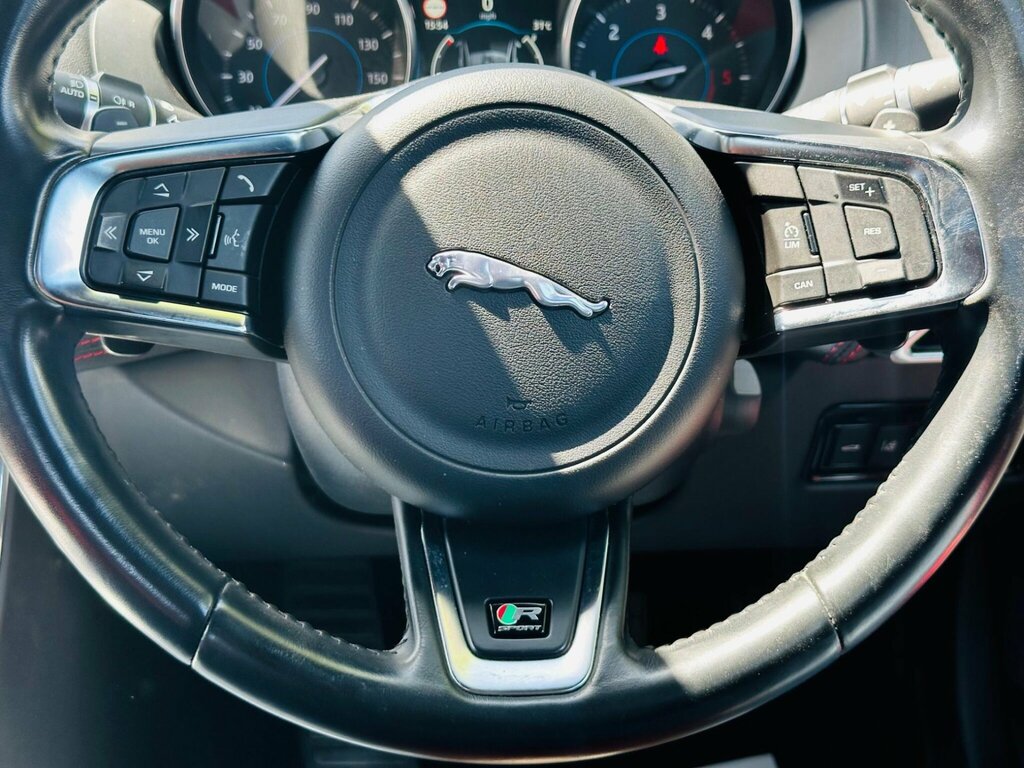 Jaguar XE 2.0 Gtdi R-sport Euro 6 S S White #45