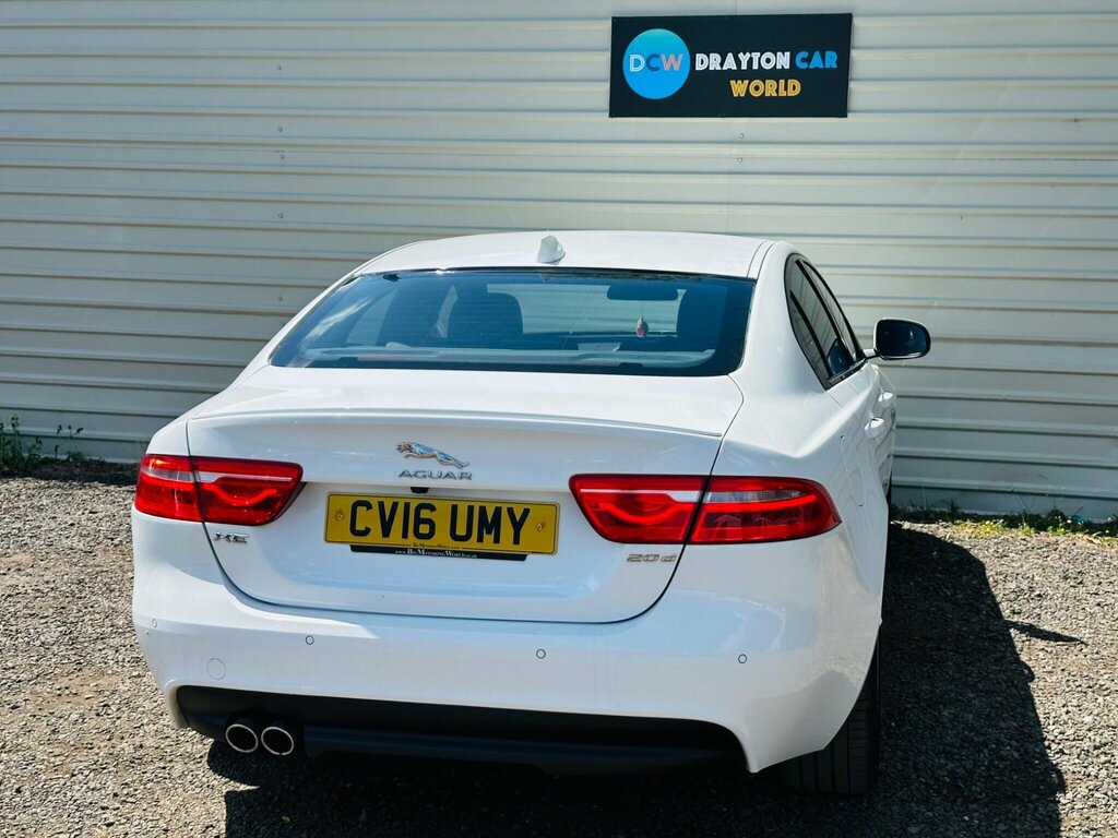 Jaguar XE 2.0 Gtdi R-sport Euro 6 S S White #14