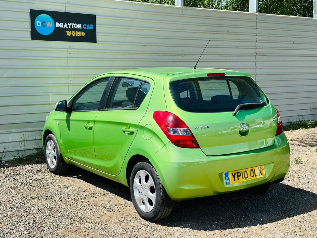 Hyundai I20 2010 1.2 Comfort Euro 5 Black #11