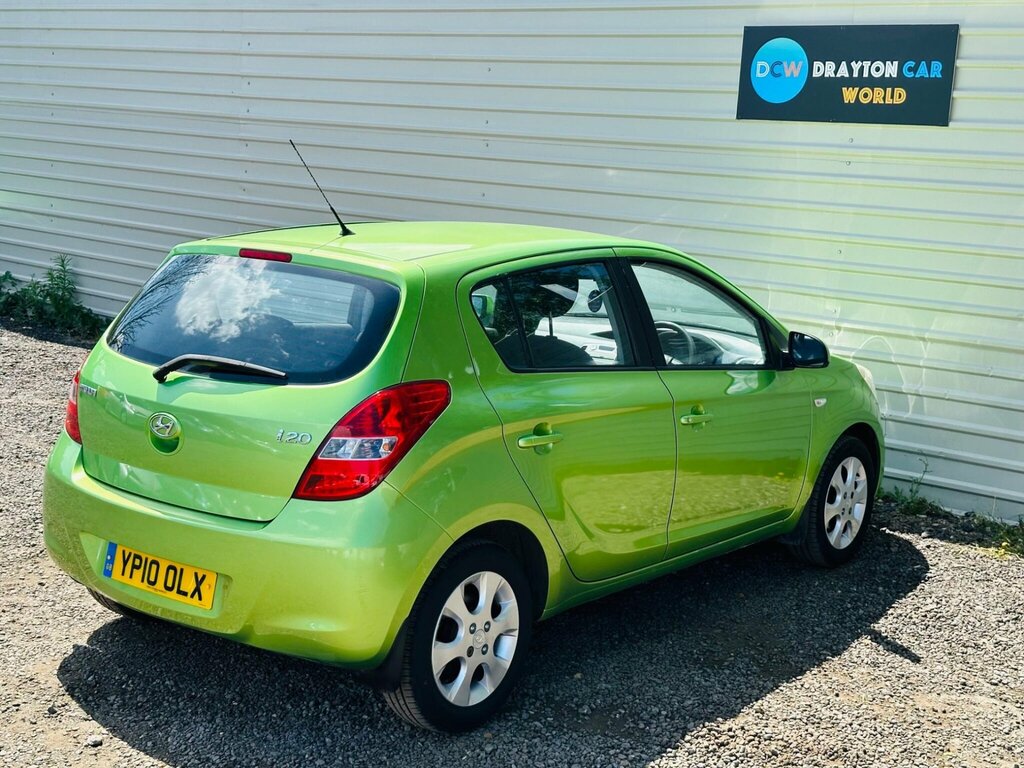 Hyundai I20 2010 1.2 Comfort Euro 5 Black #16