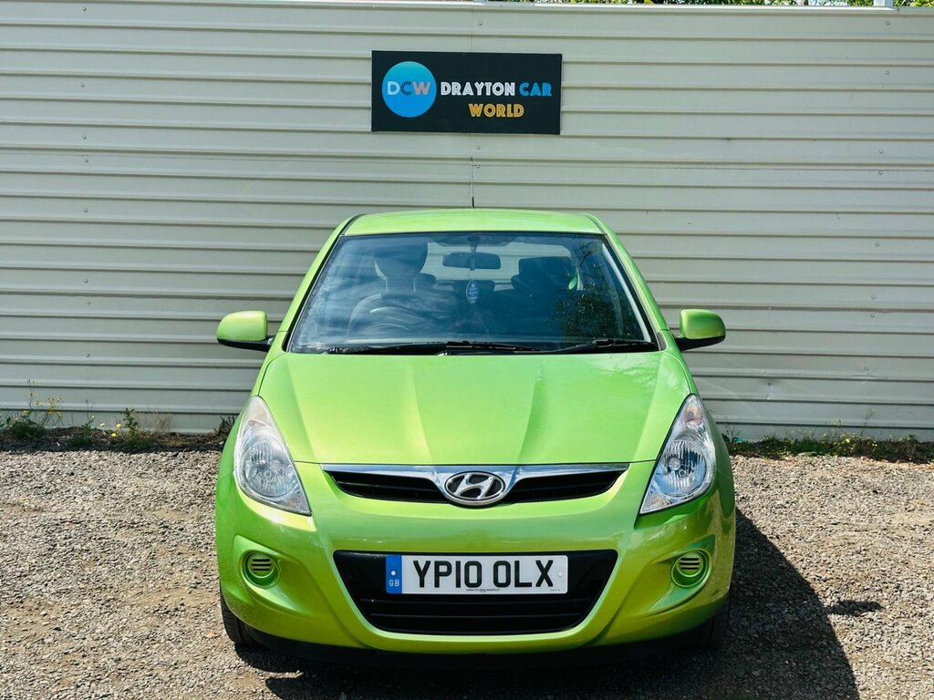 Hyundai I20 1.2 Comfort Euro 4 Green #2