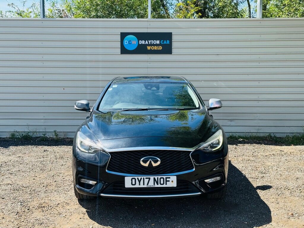 Infiniti Q30 1.6T City Black Edition Euro 6 Ss Black #2