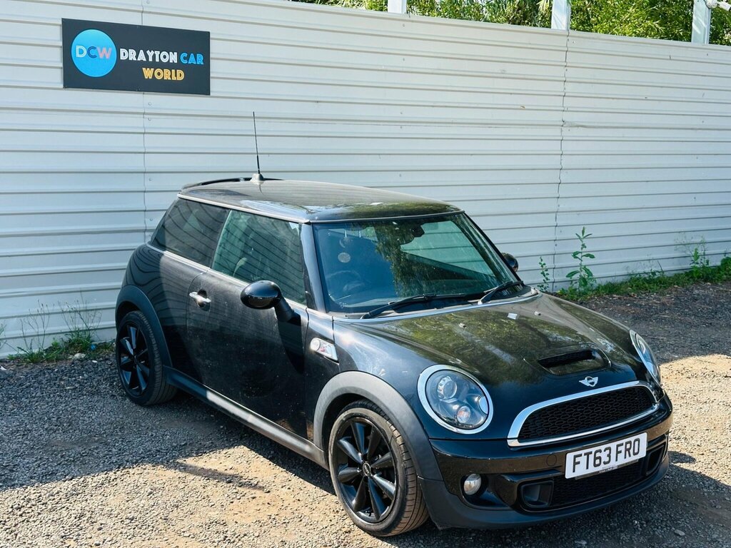 Mini Hatch 1.6 Cooper S Euro 5 Ss FT63FRO Black #4