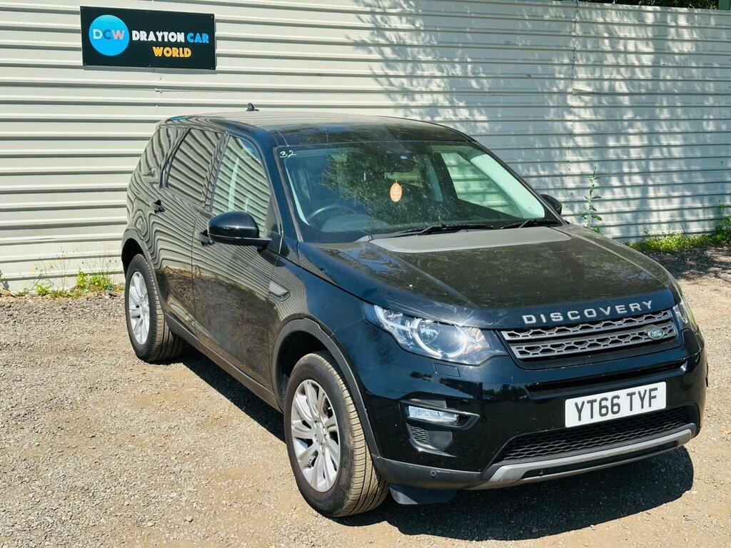 Land Rover Discovery Sport 2.0 Td4 Se Tech 4Wd Euro 6 Ss YT66TYF Black #4