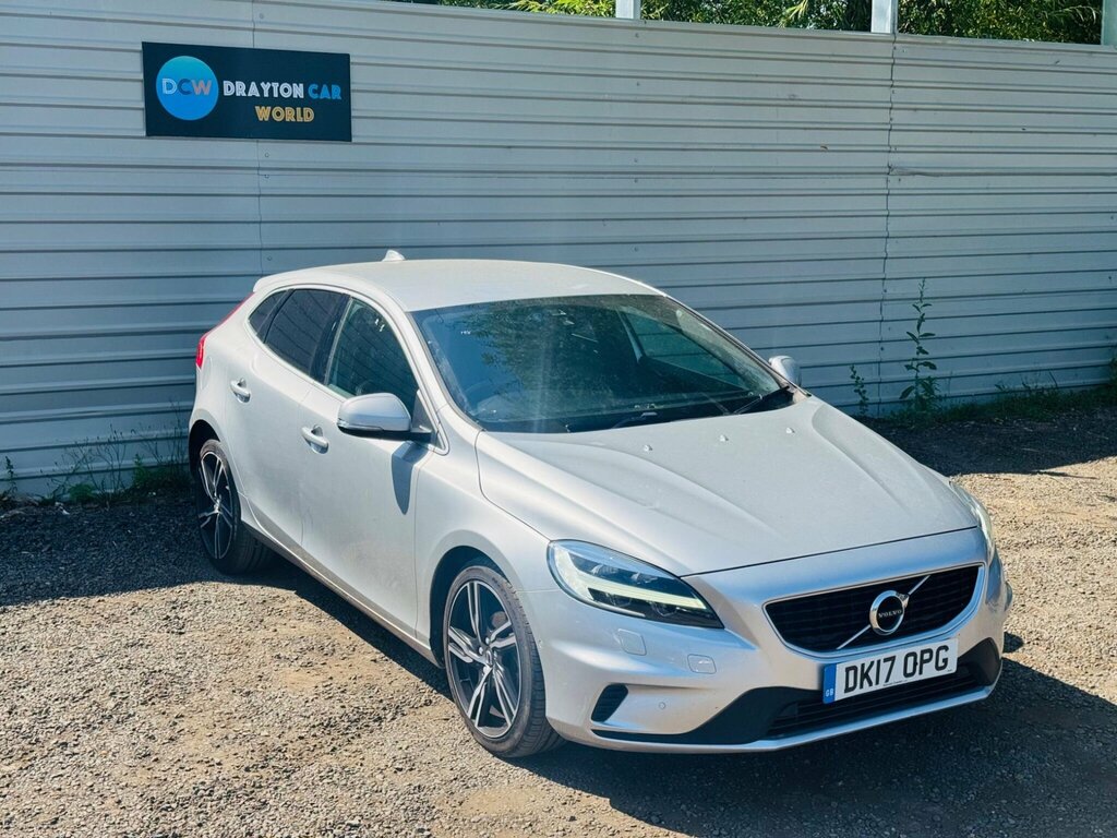 Volvo V40 2.0 D2 R-design Pro Euro 6 Ss Silver #4