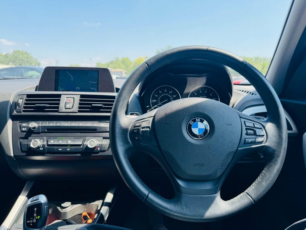 BMW 1 Series Hatchback 120D Blue #28