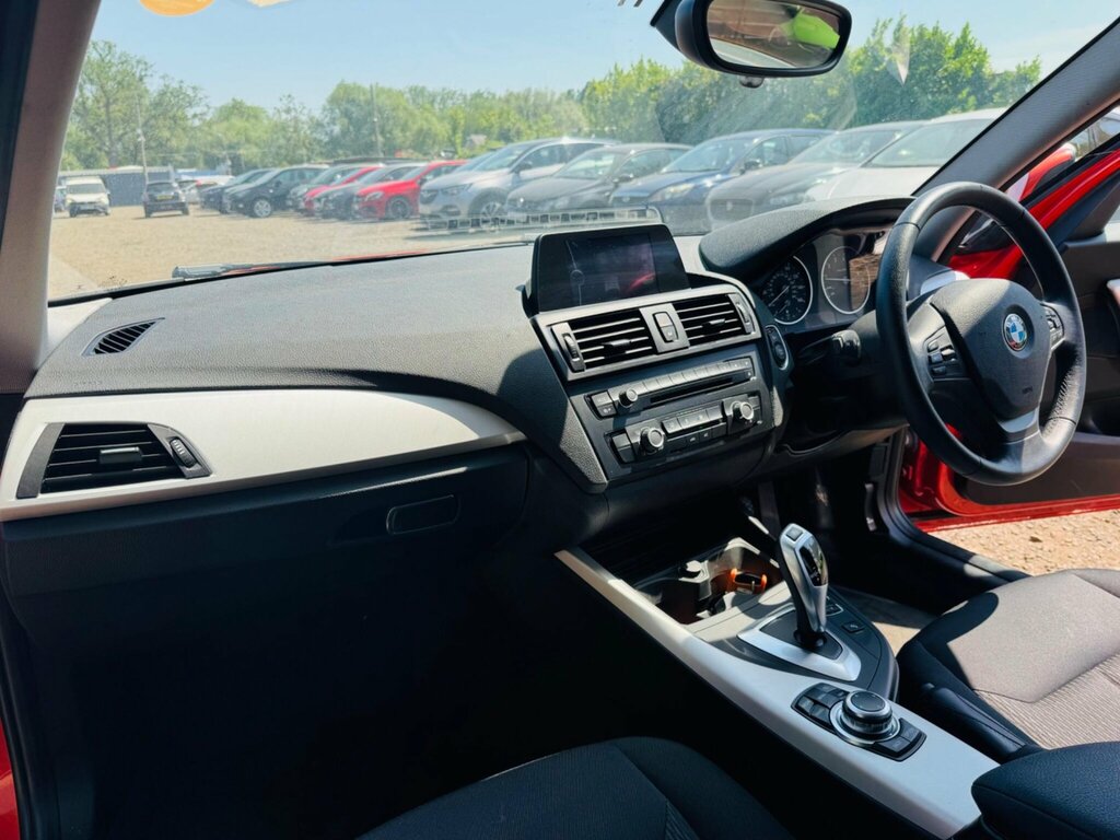 BMW 1 Series Hatchback 120D Blue #26