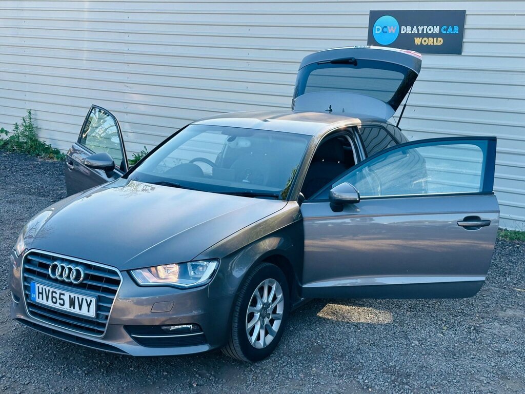 Audi A3 Hatchback 1.4 Black #14
