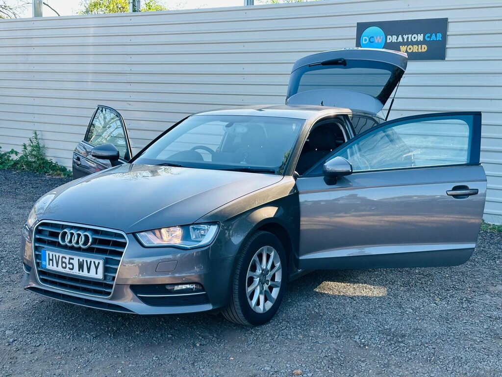 Audi A3 Hatchback 1.4 Black #13