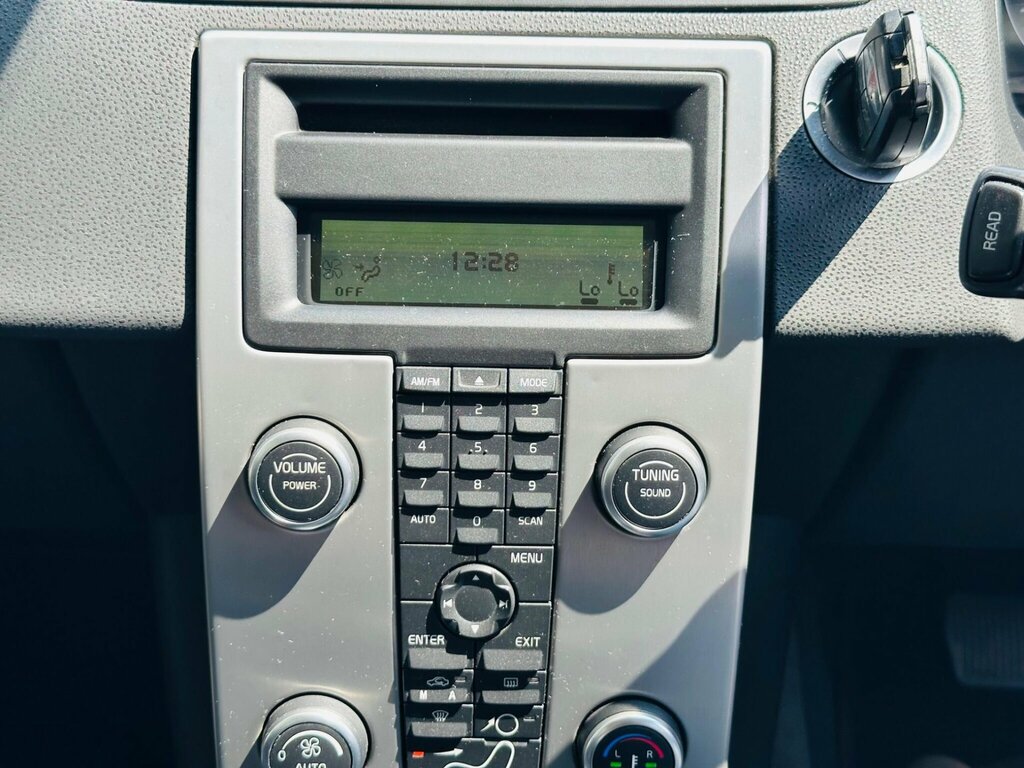Volvo V50 D Drive Se Silver #37