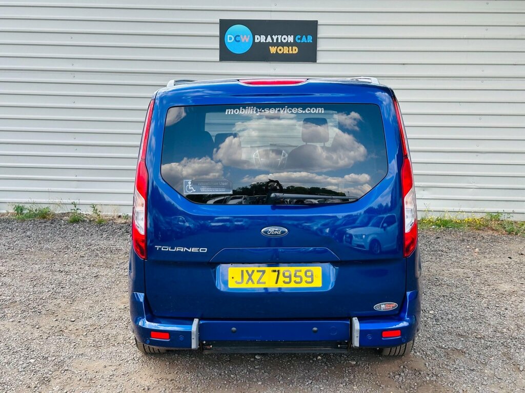 Ford Grand Tourneo Connect Blue #12