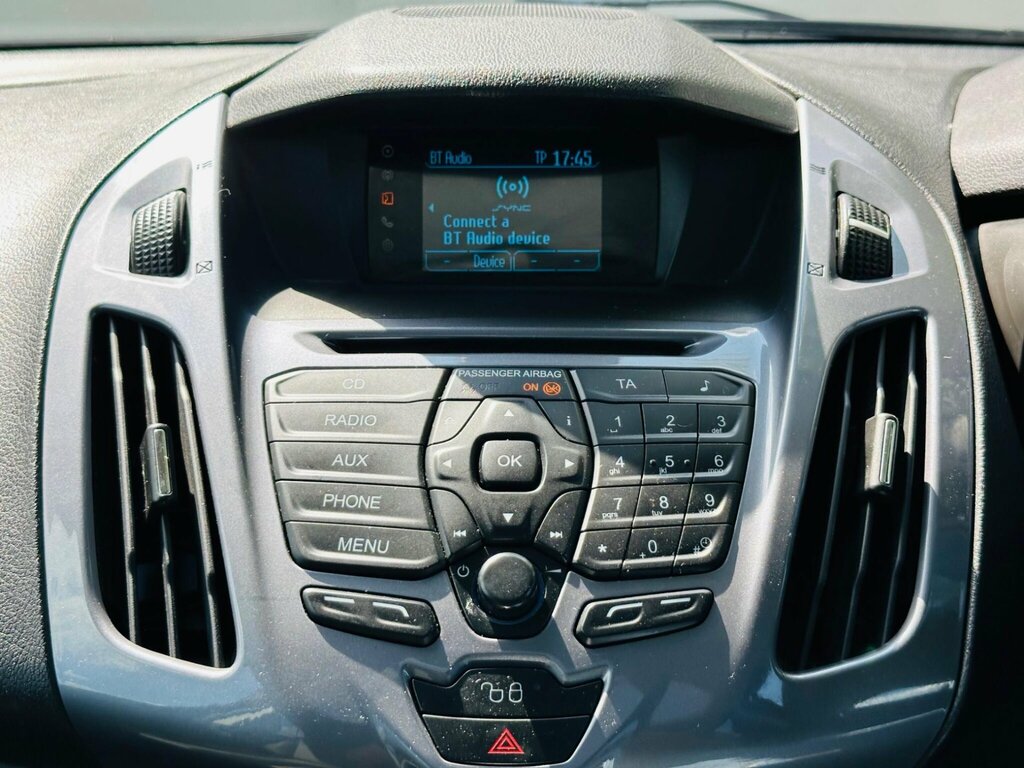 Ford Grand Tourneo Connect Blue #50