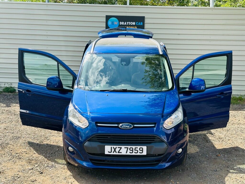 Ford Grand Tourneo Connect Blue #19