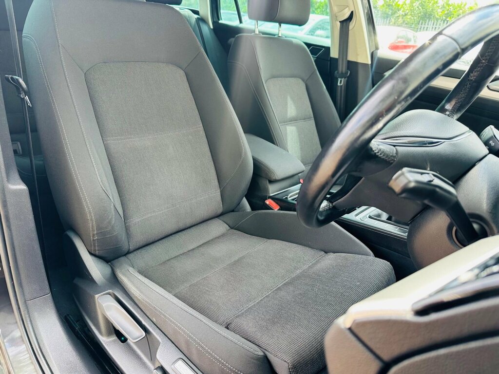 Volkswagen Passat Gt Black #33