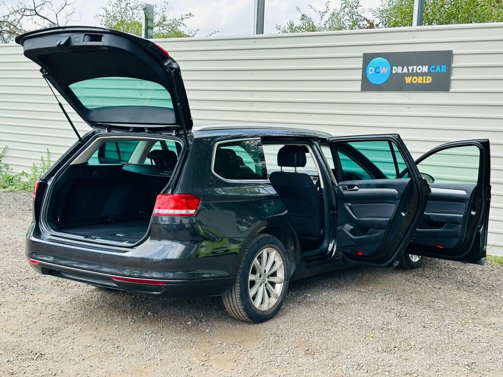 Volkswagen Passat Gt Black #27