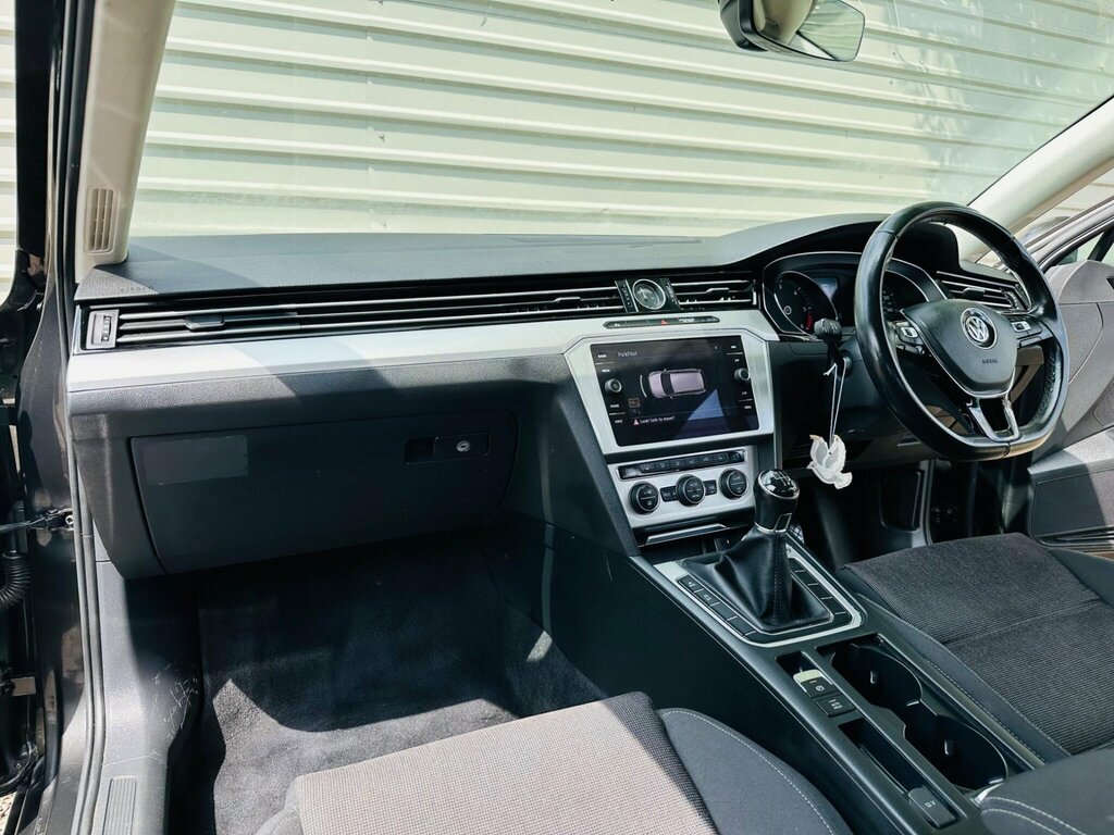 Volkswagen Passat Gt Black #43