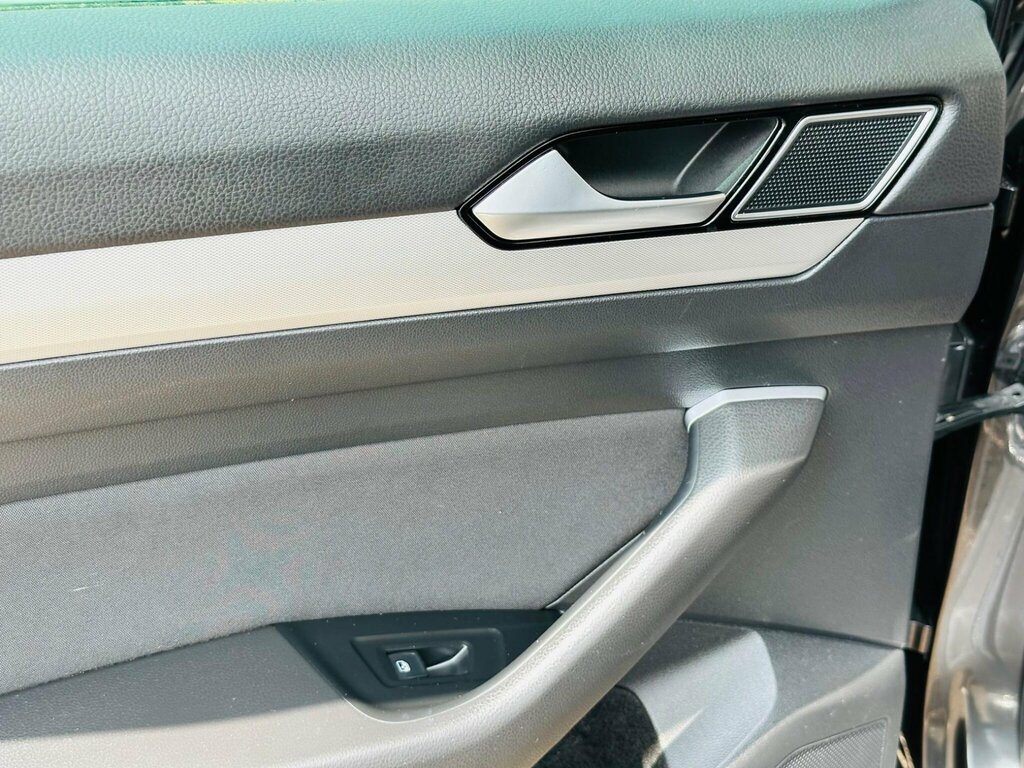 Volkswagen Passat Gt Black #38