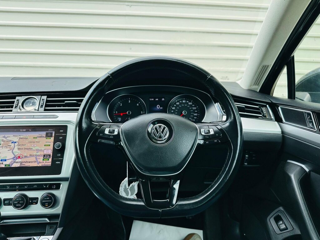 Volkswagen Passat Gt Black #46