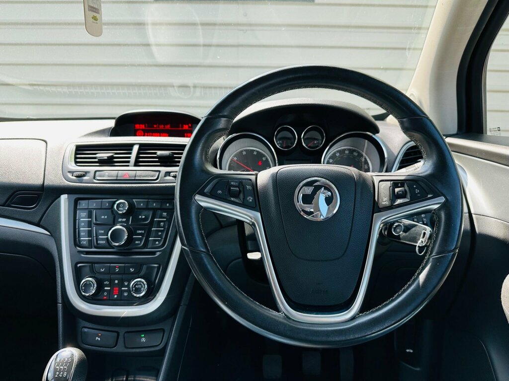 Vauxhall Mokka Suv White #43