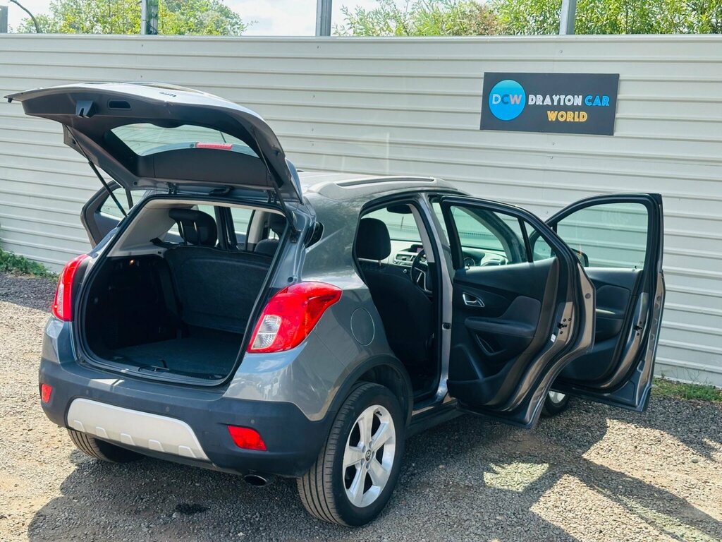 Vauxhall Mokka Suv White #28