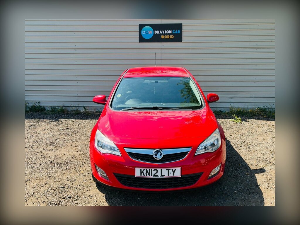 Vauxhall Astra 1.6 16V Active Limited Edition Euro 5 Red #2