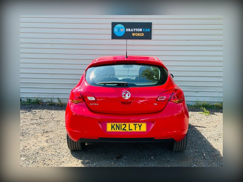 Vauxhall Astra 1.6 16V Active Limited Edition Euro 5 Red #5