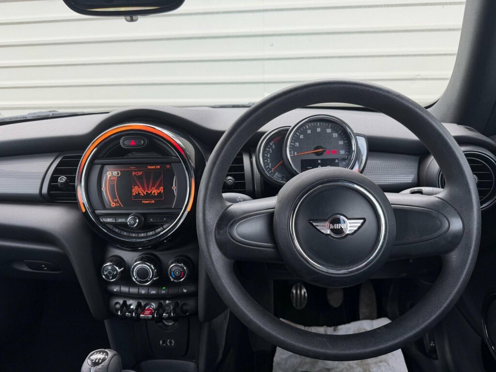 Mini Convertible 1.5 Cooper Convertible Steptronic Euro Blue #43