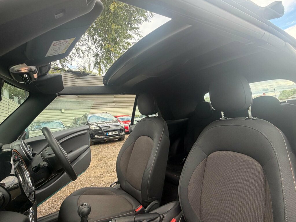 Mini Convertible 1.5 Cooper Convertible Steptronic Euro Blue #53